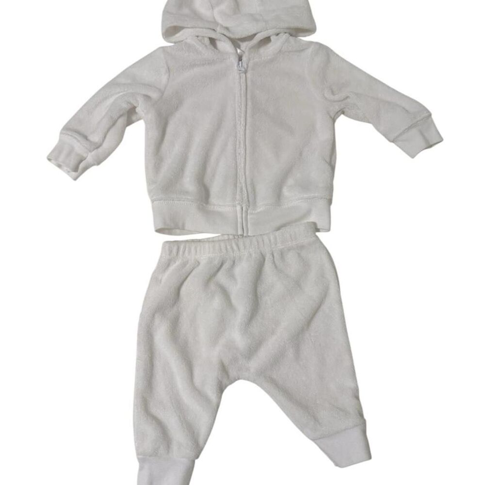 White Carter’s tracksuit with sheep cloud face graphic